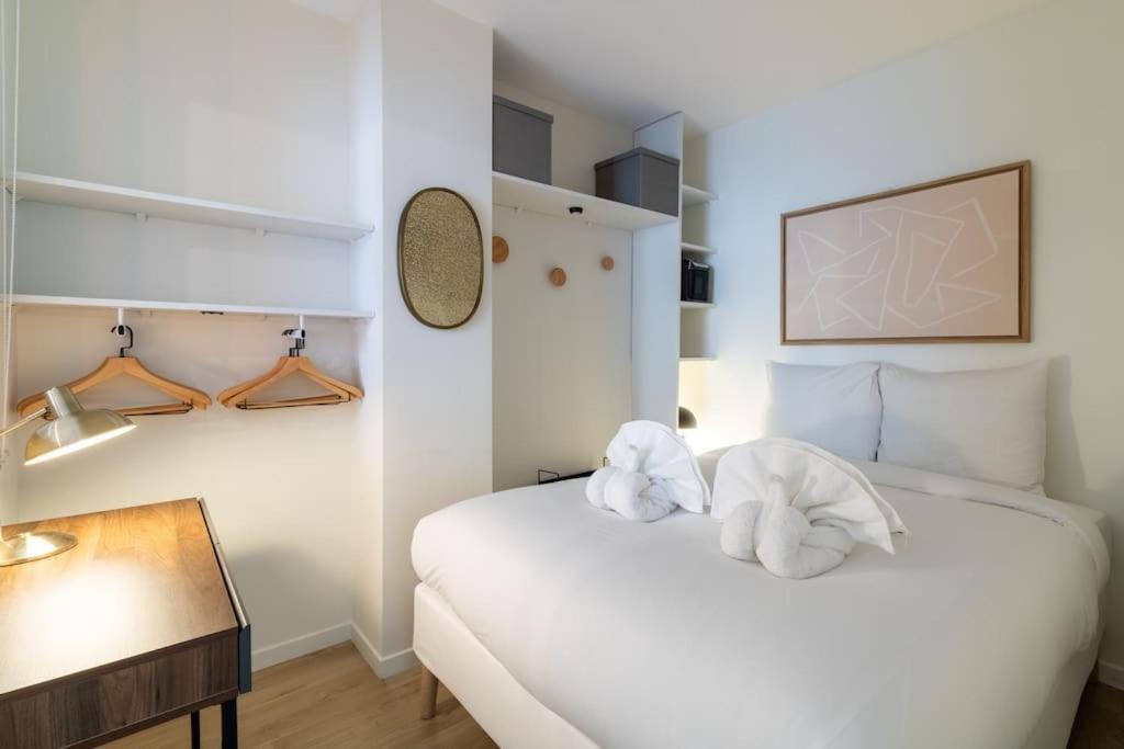 B3#two Bedrooms#champs Elysees#arc De Triomphe#ac